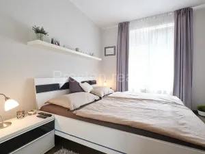 Pronájem bytu 2+kk, Praha - Košíře, Plzeňská, 45 m2