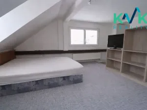 Prodej bytu 3+1, Karlovy Vary, Divadelní, 110 m2