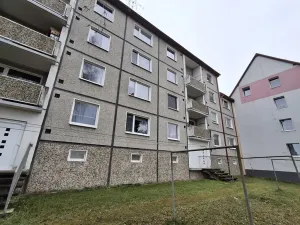 Prodej bytu 1+1, Plesná, Kostelní, 35 m2