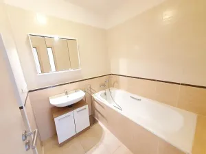 Pronájem bytu 2+kk, Praha - Hostivař, Athénská, 63 m2