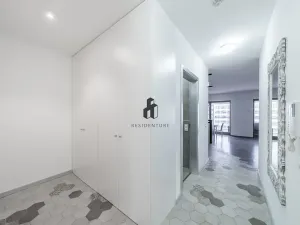 Pronájem bytu 2+kk, Praha - Karlín, Za Karlínským přístavem, 83 m2