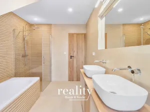 Pronájem rodinného domu, Dobšice, Horní, 220 m2