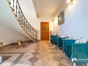 Prodej vícegeneračního domu, Lázně Bělohrad, Lázeňská, 529 m2