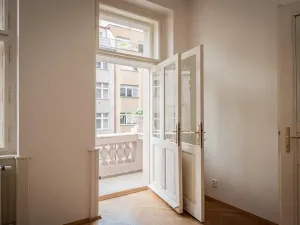 Pronájem bytu 2+kk, Praha - Nové Město, Lípová, 61 m2