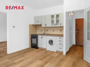 Prodej bytu 1+1, Nový Bor, Boženy Němcové, 35 m2