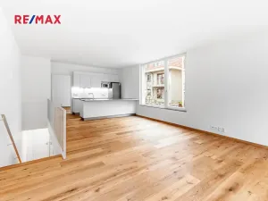 Pronájem bytu 5+kk, Praha - Bubeneč, Wolkerova, 115 m2