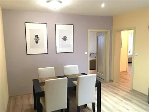 Pronájem bytu 3+1, Praha - Vinohrady, Máchova, 100 m2