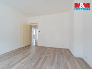 Prodej bytu 2+1, Cheb, Karlova, 67 m2