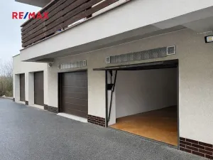 Pronájem garáže, Praha - Hlubočepy, Devonská, 20 m2