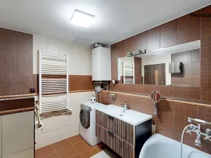 Prodej bytu 4+kk, Praha - Karlín, Sokolovská, 92 m2