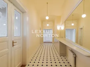 Pronájem bytu 4+1, Praha - Staré Město, Pařížská, 151 m2