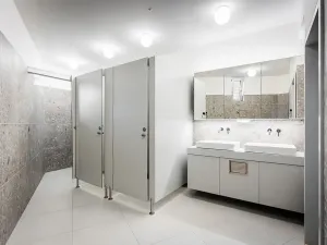 Pronájem kanceláře, Praha - Strašnice, Třebohostická, 628 m2