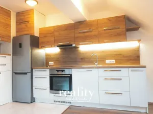 Prodej bytu 2+kk, Hrušovany nad Jevišovkou, Na Vršku, 57 m2