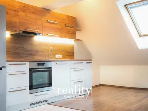 Prodej bytu 2+kk, Hrušovany nad Jevišovkou, Na Vršku, 57 m2