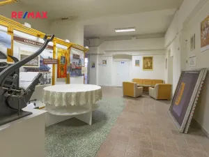 Prodej komerční nemovitosti, Dašice, náměstí T. G. Masaryka, 2490 m2