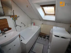 Prodej rodinného domu, Praha - Hrdlořezy, Hrdlořezská, 210 m2