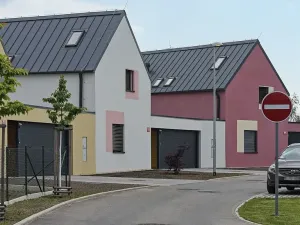 Pronájem rodinného domu, Praha - Újezd nad Lesy, Staroújezdská, 150 m2