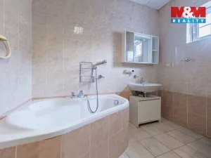 Prodej činžovního domu, Praha - Troja, Písečná, 58 m2