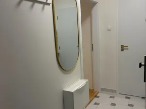 Pronájem bytu 1+kk, Praha - Vinohrady, Hradecká, 26 m2