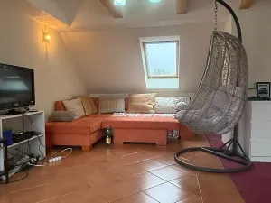 Prodej rodinného domu, Šestajovice, 325 m2