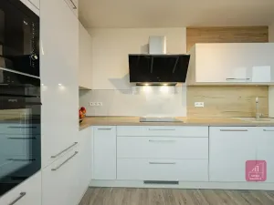 Prodej bytu 3+1, Brno, Schwaigrova, 79 m2