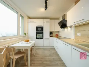 Prodej bytu 3+1, Brno, Schwaigrova, 79 m2