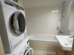 Pronájem bytu 2+kk, Pardubice, Jana Hrubého, 62 m2