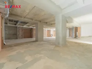 Pronájem obchodního prostoru, Praha - Nové Město, Hybernská, 526 m2