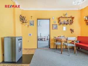 Prodej rodinného domu, Praha - Dolní Počernice, Listopadová, 302 m2