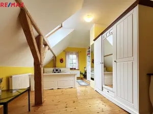 Prodej rodinného domu, Bystřec, 400 m2