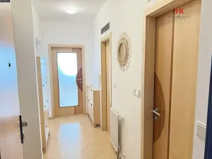 Pronájem bytu 3+kk, Benešov, Dukelská, 68 m2