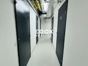 Prodej bytu 1+kk, Praha - Modřany, Pacholíkova, 61 m2