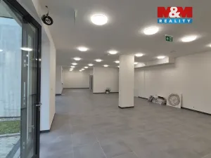 Pronájem obchodního prostoru, Tuchoměřice, 128 m2