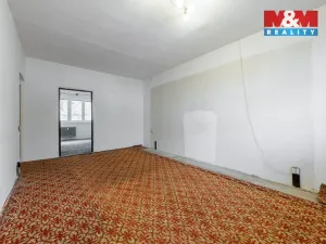 Prodej bytu 3+1, Kraslice, Čs. armády, 70 m2