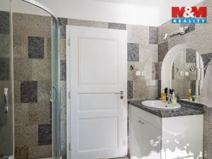 Prodej chalupy, Hajany, 285 m2