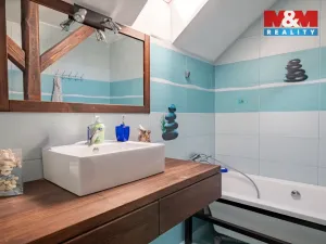 Prodej chalupy, Hajany, 285 m2