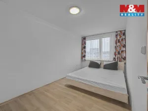 Pronájem bytu 2+1, Pardubice - Polabiny, Brožíkova, 55 m2