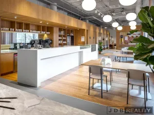 Pronájem kanceláře, Praha - Karlín, Karolinská, 30 m2