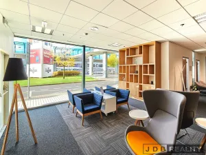 Pronájem kanceláře, Praha - Ruzyně, Aviatická, 120 m2