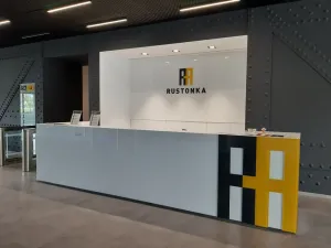 Pronájem kanceláře, Praha - Karlín, Sokolovská, 800 m2