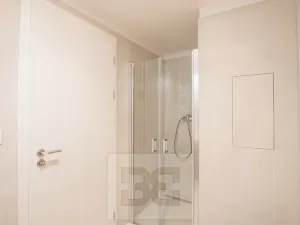 Pronájem bytu 1+kk, Praha - Hloubětín, Poděbradská, 32 m2