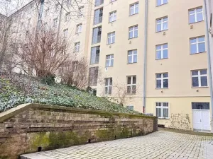 Pronájem bytu 2+kk, Praha - Žižkov, Radhošťská, 49 m2