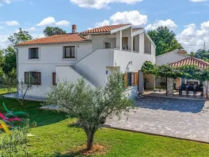 Prodej rodinného domu, Medulin, Chorvatsko, 200 m2