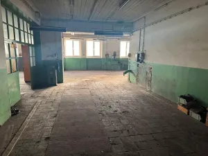 Dražba výrobních prostor, Pardubice, 5239 m2