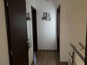 Prodej rodinného domu, Králův Dvůr, Tři Vršky, 130 m2