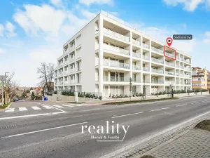 Prodej bytu 4+kk, Znojmo, Jarošova, 110 m2