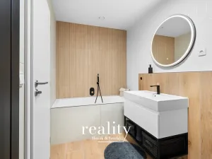 Prodej bytu 4+kk, Znojmo, Jarošova, 110 m2