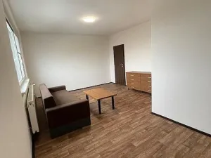 Pronájem bytu 1+1, Jablonec nad Nisou, Jizerská, 40 m2