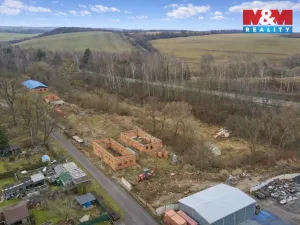 Prodej komerčního pozemku, Votice, 8625 m2