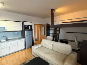 Pronájem bytu 1+kk, Kutná Hora, Tyršova, 35 m2